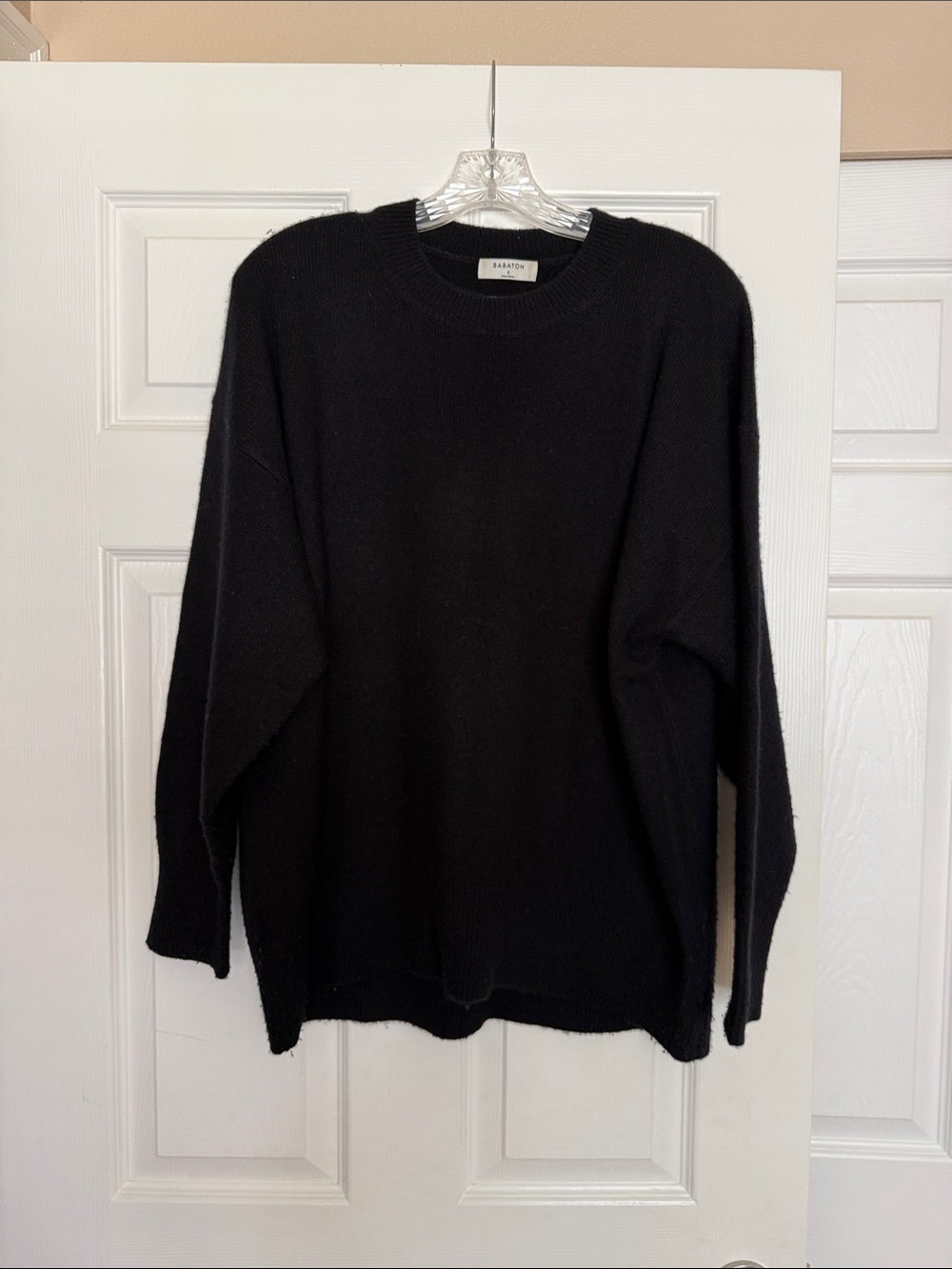 Aritzia Babaton Black Oversized Cashmere Sweater S
